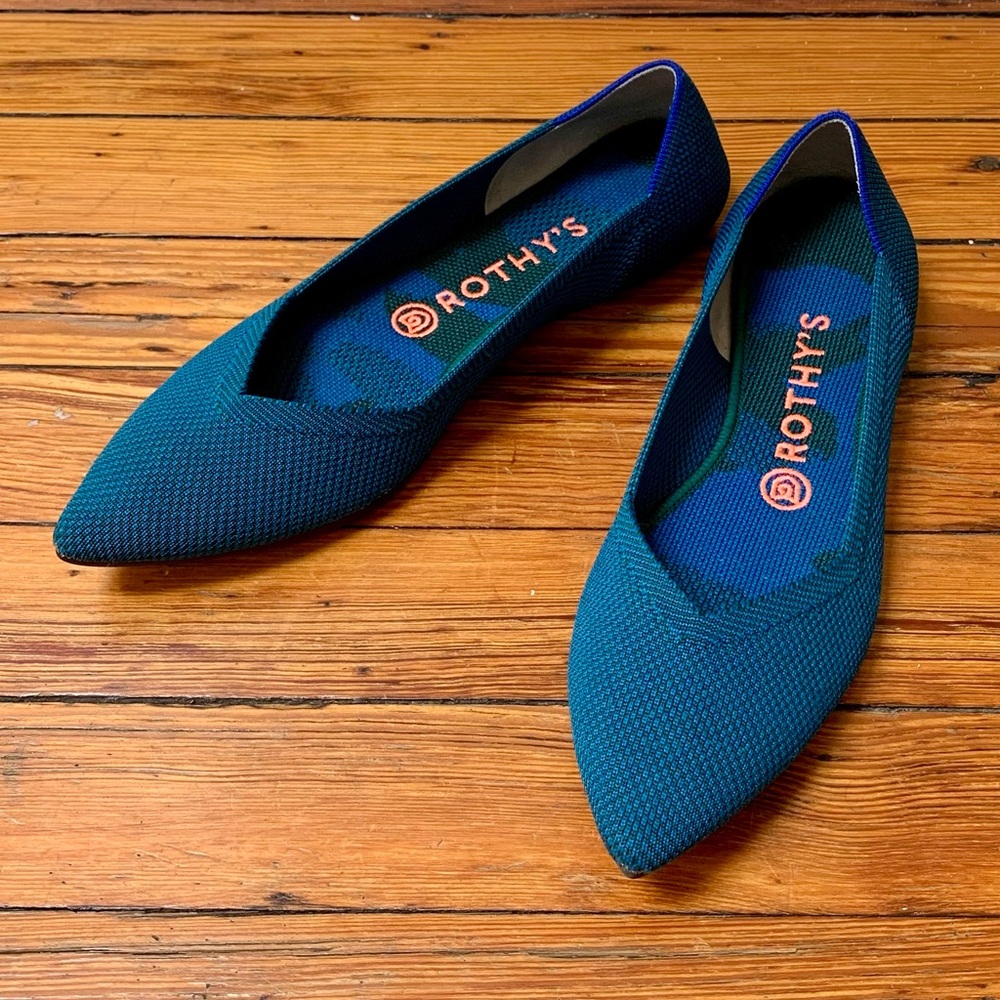 Rothy’s The Point in Deep Teal size 8.5